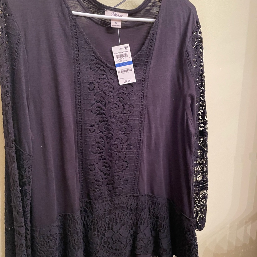 Lace Detail Black Top